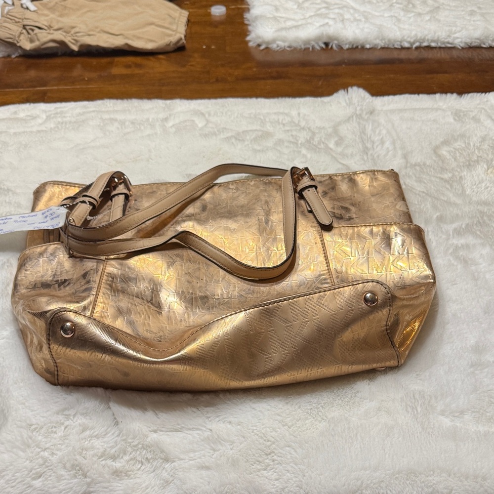 MICHAEL Michael Kors Gold Shoulder Bag